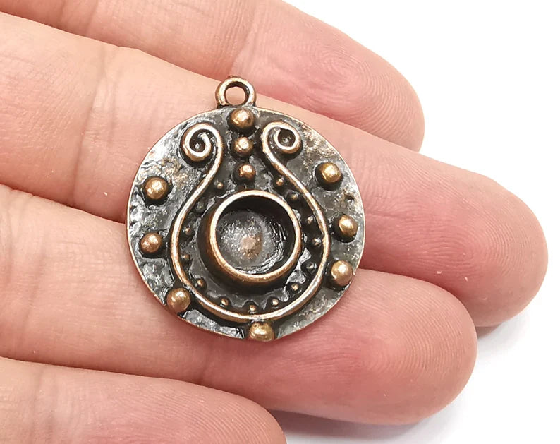 Ethnic Charms Pendant Bezel, Resin Blank, inlay Mounting, Mosaic Frame Cabochon Base, Antique Copper Plated (8mm) G28669
