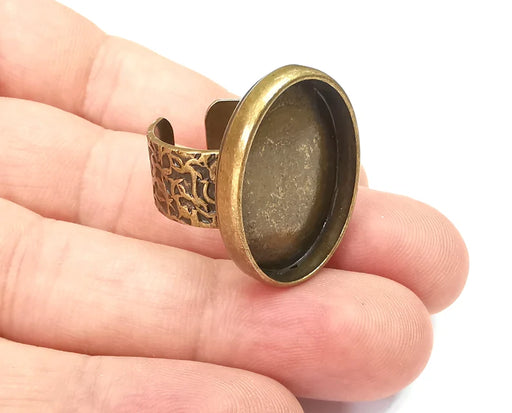 Oval Ring, Branch Ring Blank Setting, Cabochon Mounting, Adjustable Resin Base Bezels, Antique Bronze Plated (25x18mm) G28692