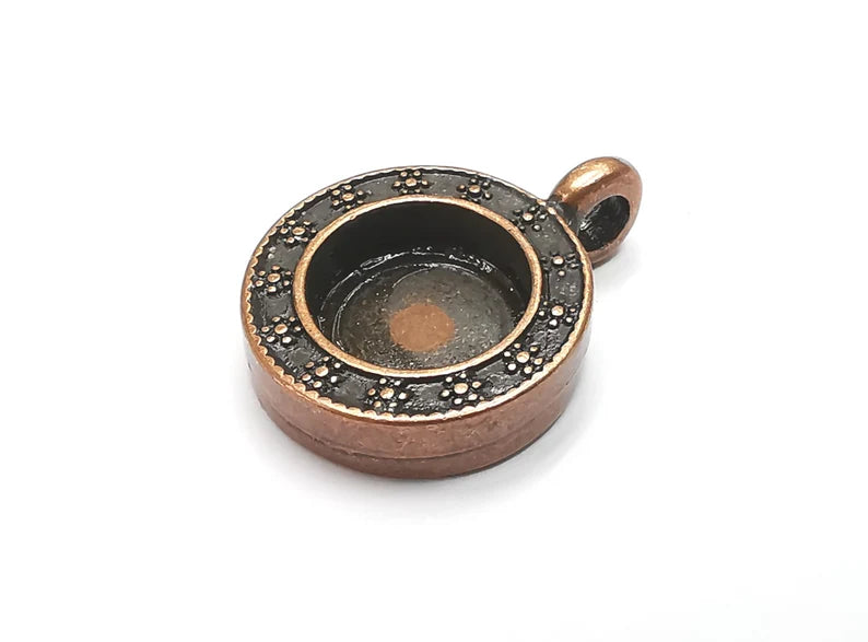 Flower Round Pendant Blanks, Resin Bezel Bases, Mosaic Mountings, Dry flower Frame, Polymer Clay base, Antique Copper Plated (10mm) G28814