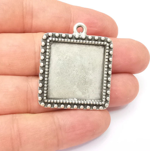 Square Pendant Blanks, Resin Bezel Bases, Mosaic Mountings, Dry flower Frame, Polymer Clay base, Antique Silver Plated (25x25mm) G28821