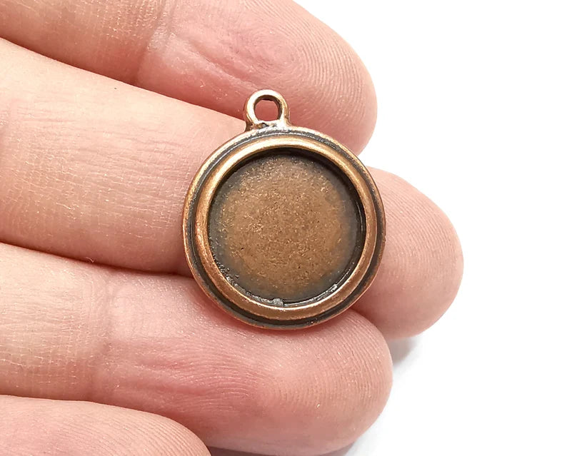 2 Round Charm Bezel, Resin Blank, inlay Mounting, Mosaic Pendant Frame, Cabochon Base, Dry Flower Setting, Antique Copper Plated (15mm) G28845