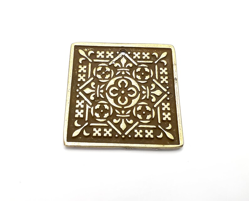 Motif Charms, Pendant Antique Bronze Plated Square Charms (38mm) G28860