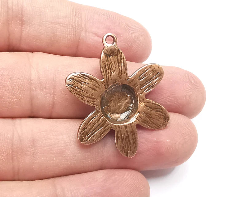 Flower Pendant Bezel, Resin Blank, inlay Mounting, Mosaic Frame Cabochon Base Dry Flower Setting, Antique Copper Plated 10mm bezel G28897