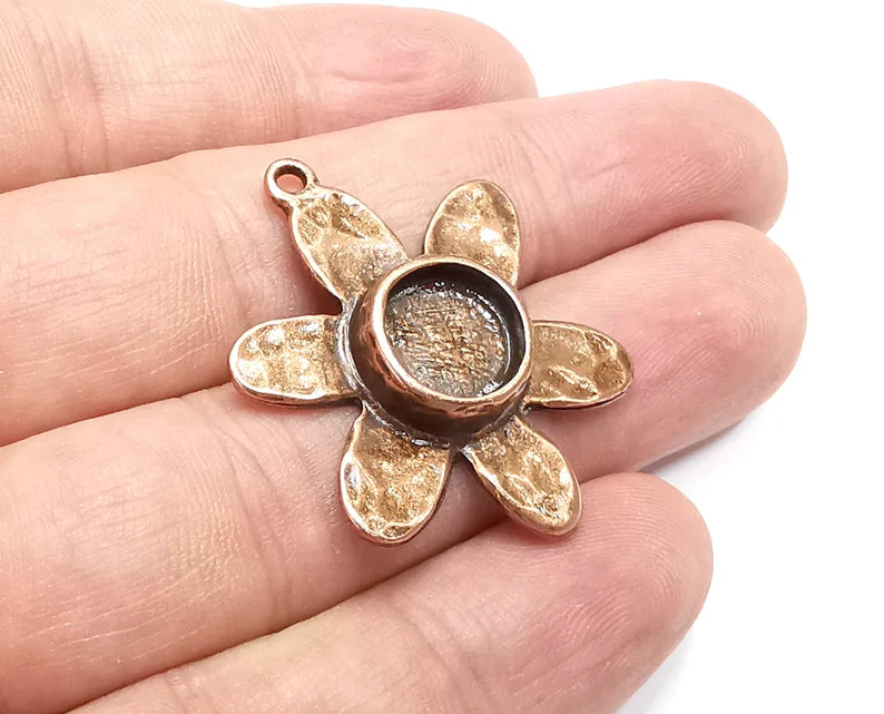Flower Pendant Bezel, Resin Blank, inlay Mounting, Mosaic Frame Cabochon Base Dry Flower Setting, Antique Copper Plated 10mm bezel G28897