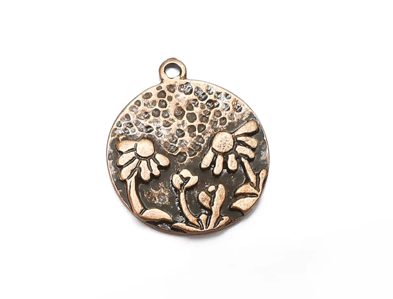 Daisy Flower Leaf Charms, Hammered Disc Pendant Antique Copper Plated (28x25mm) G28847
