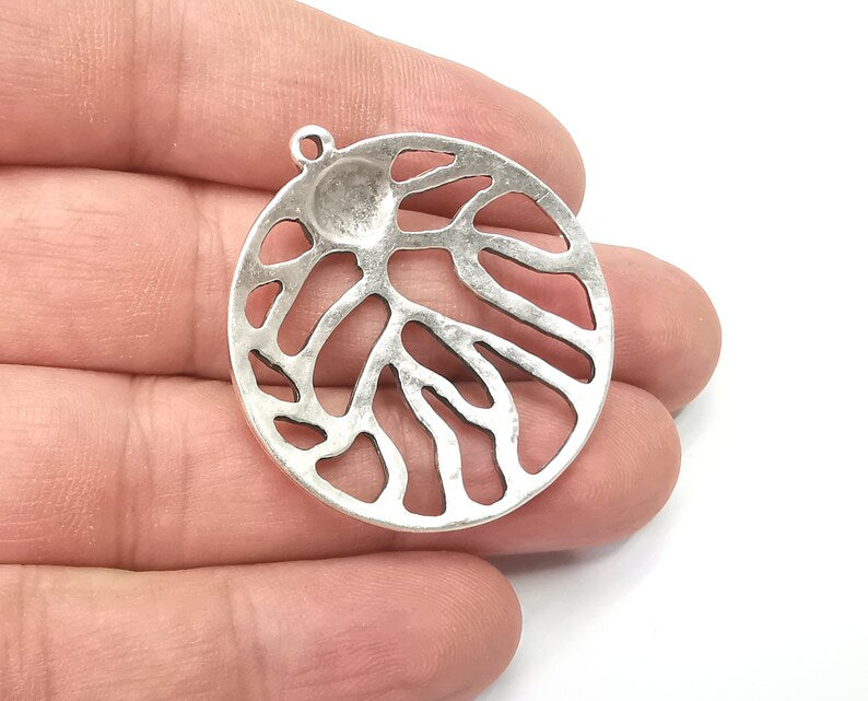 Round Swirl Charms, Antique Silver Plated Charms (40x36mm) G28863