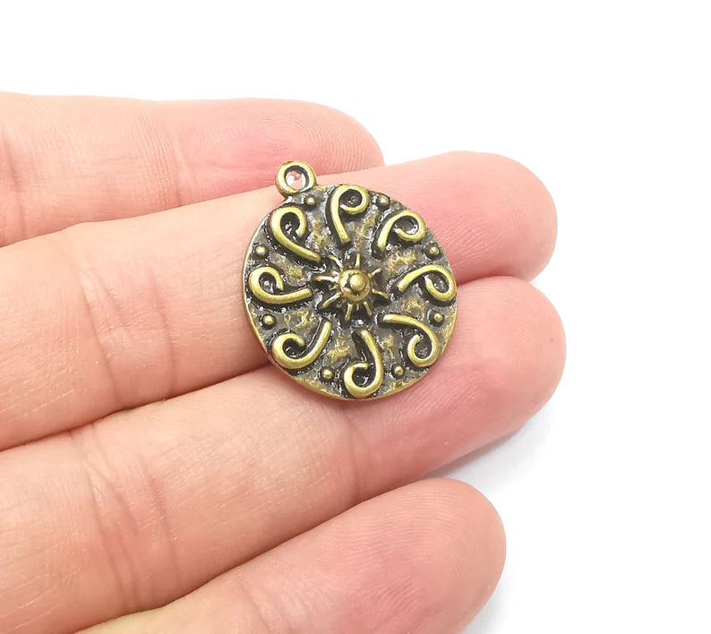 Shining Star Charms, Sun Charm, Antique Bronze Plated Charms (27x23mm) G28878