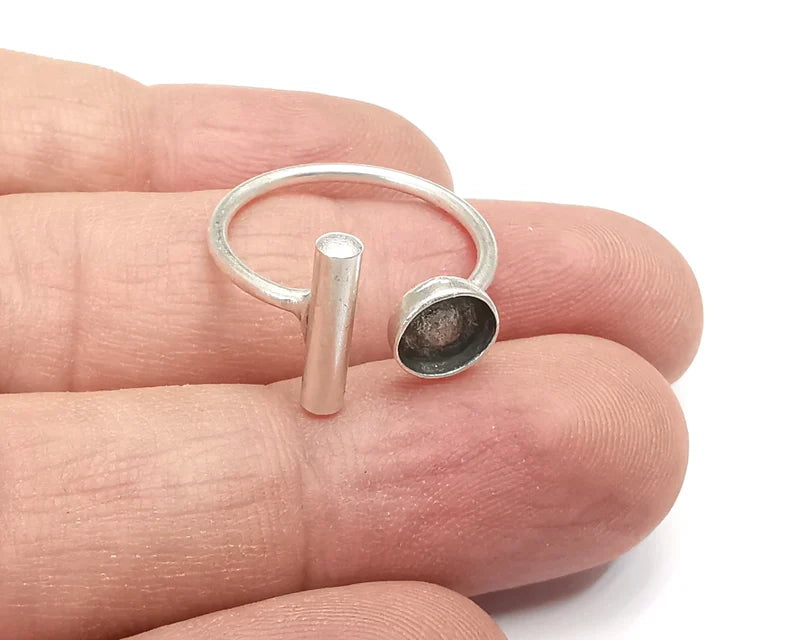 Rod Ring Blank Setting, Cabochon Mounting, Adjustable Resin Ring Base Bezels, Antique Silver Plated (6mm) G29002