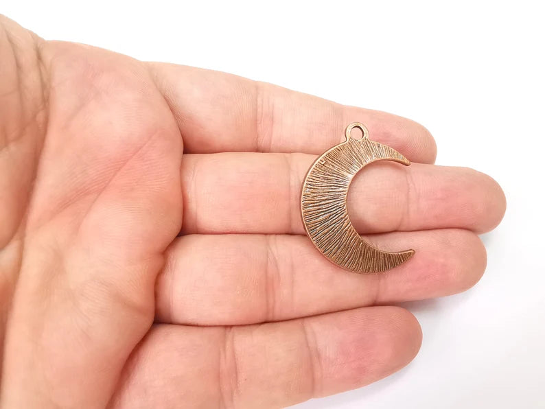 Moon Charms Antique Copper Plated Crescent Charms (35x26mm) G29004