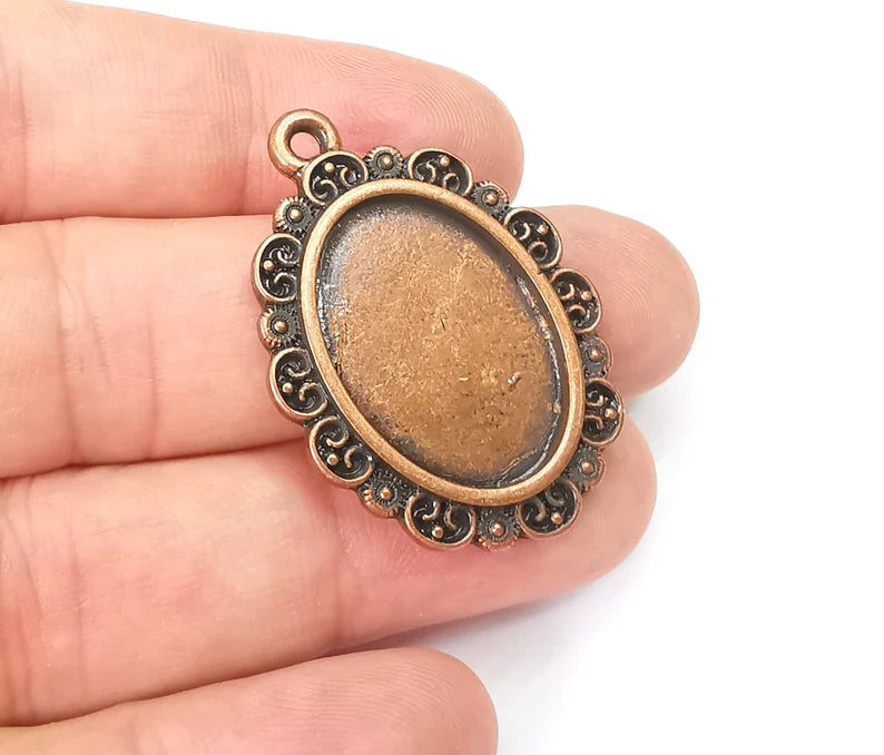 Oval Charm Bezel, Resin Blank, inlay Mounting, Mosaic Pendant Frame, Cabochon Base,Dry Flower Setting,Antique Copper Plated (25x18mm) G29005