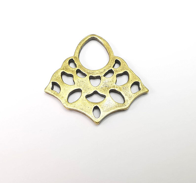 Dangle Charms, Antique Bronze Plated Charms (33x32mm) G29014