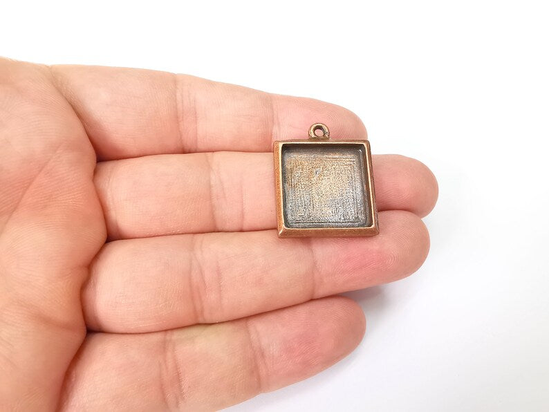 Square Pendant Bezel, Resin Blank, inlay Mounting, Mosaic Frame Cabochon Base Dry Flower Setting, Antique Copper Plated 19mm bezel G29015