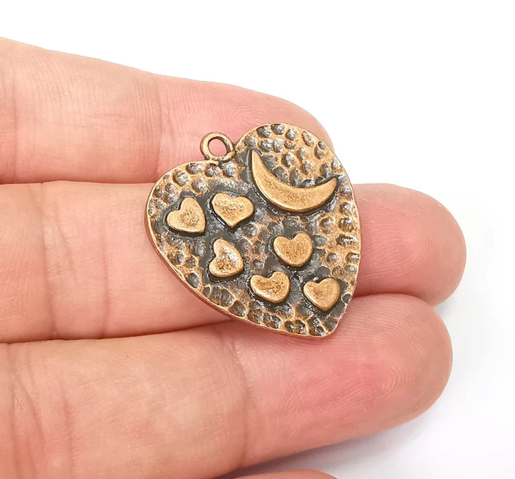 Heart Charms Crescent Moon Charms Hammered Disc Pendant Antique Copper Plated (29x27mm) G29023