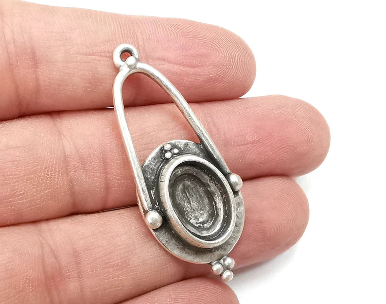 Unique Charms Pendant Bezels, Resin Blank, inlay Mountings, Mosaic Frame, Cabochon Bases Flower Settings Antique Silver (14x10mm) G29025