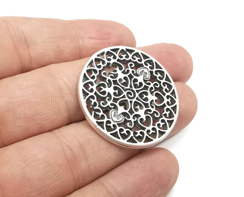 Round Filigree Dangle Charms, Antique Silver Plated Findings (34mm) G29042