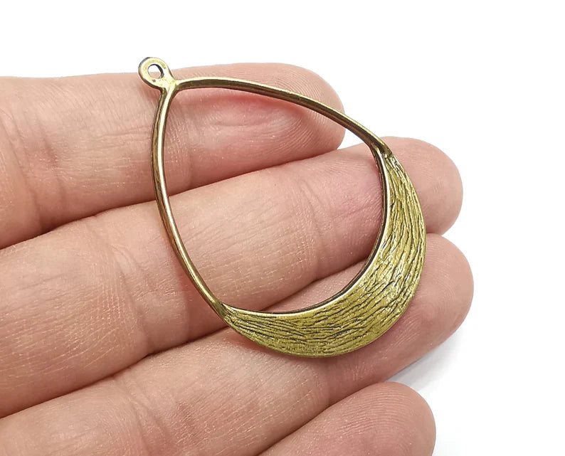 Drop Charms, Brushed Pendant Antique Bronze Plated (47x34mm) G29044