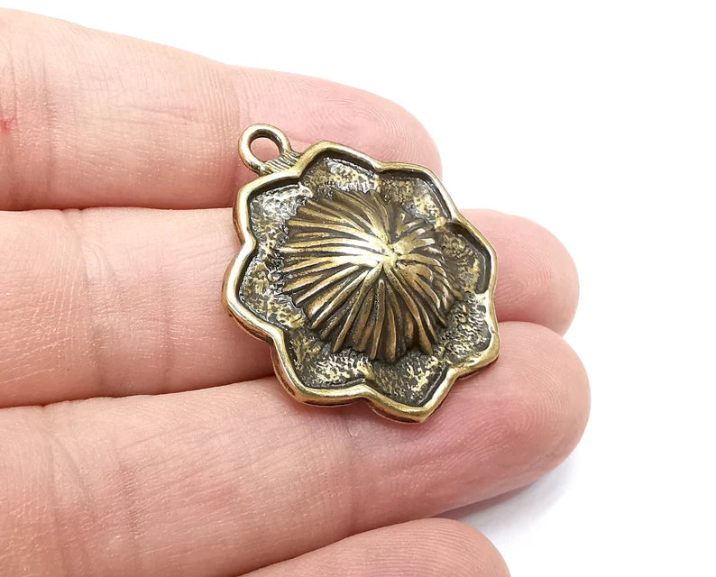 Ethnic Charms Pendant Bezels, Resin Blank, inlay Mountings, Mosaic Frame, Cabochon Bases Flower Settings Antique Bronze (14mm) G29064