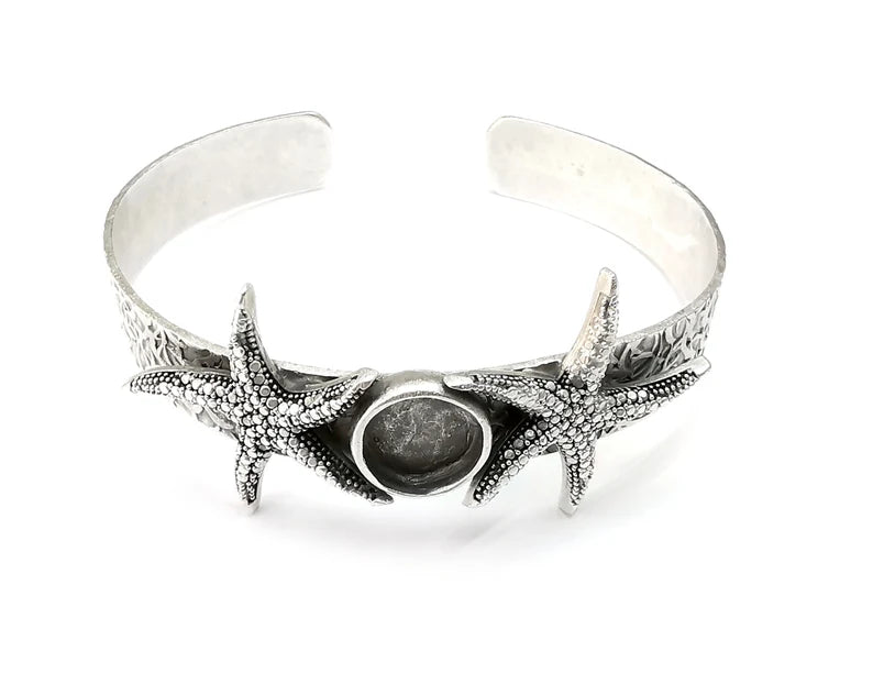 Starfish Bracelet Blanks, Cuff Bezels Cabochon Bases Resin Mountings, Cuff Frame, Antique Silver Plated Brass (10mm bezel) G29065