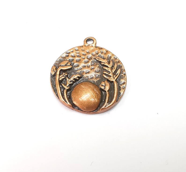 Garden Flowers Charms Full Moon Charms Hammered Disc Pendant Antique Copper Plated (28x25mm) G29010