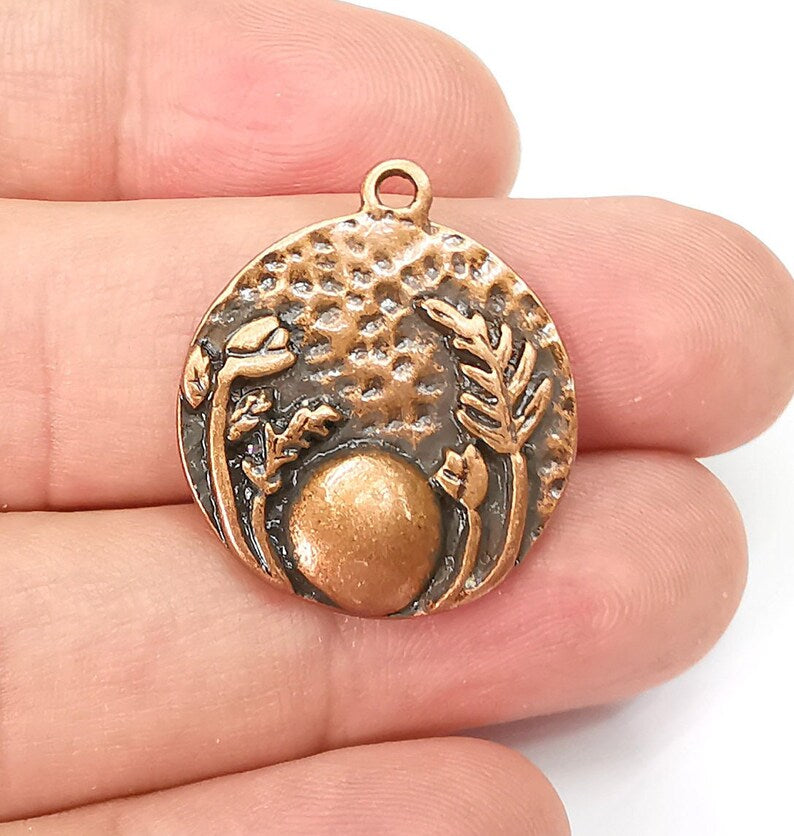 Garden Flowers Charms Full Moon Charms Hammered Disc Pendant Antique Copper Plated (28x25mm) G29010