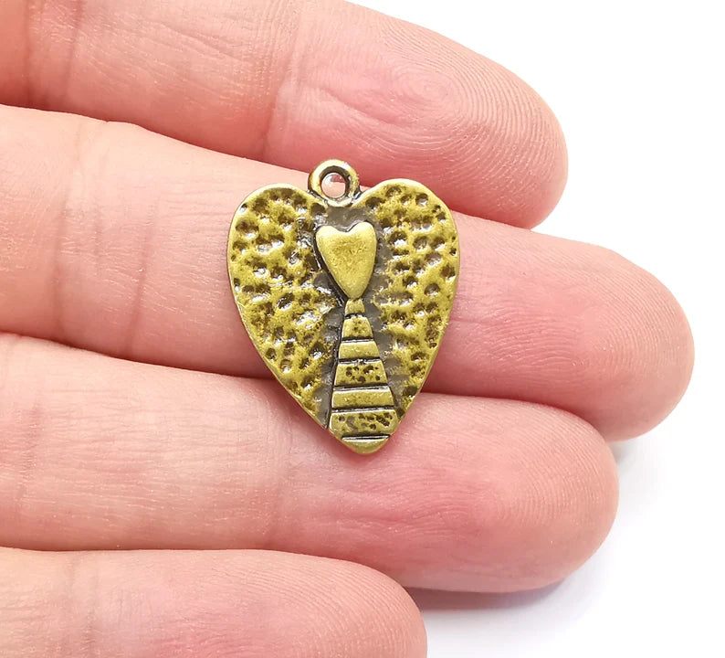 2 The Path to the Heart, Stairway Heart Charm, Antique Bronze Plated Hammered Charms (24x19mm) G29092