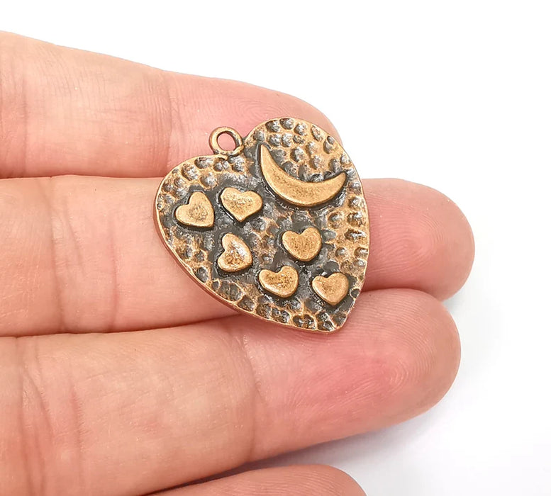 Heart Charms Crescent Moon Charms Hammered Disc Pendant Antique Copper Plated (29x27mm) G29023