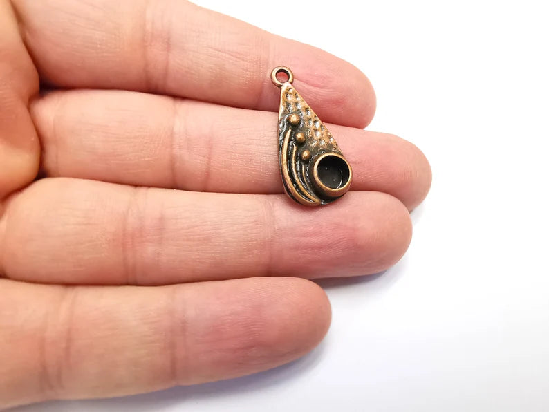 2 Drop with Buds Pendant Bezel, Resin Blank, inlay Mounting, Mosaic Frame Cabochon Base Dry Flower Setting, Antique Copper Plated (6mm) G29112