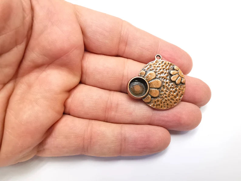 Flower Charms Pendant Bezels, Resin Blank, inlay Mountings, Mosaic Frame, Cabochon Bases Flower Settings Antique Copper Plated (10mm) G29113