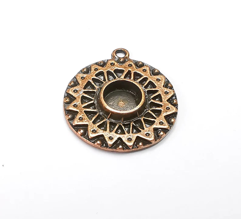 Antique Copper Charms Pendant Bezel, Resin Blank, inlay Mounting, Mosaic Frame Cabochon Base, Antique Copper Plated (8mm) G29132
