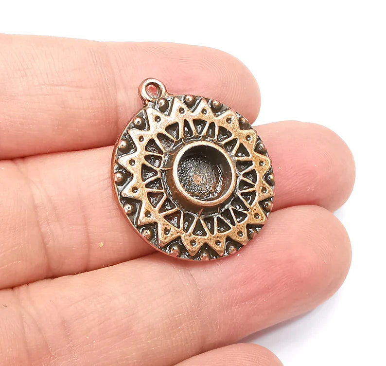 Antique Copper Charms Pendant Bezel, Resin Blank, inlay Mounting, Mosaic Frame Cabochon Base, Antique Copper Plated (8mm) G29132