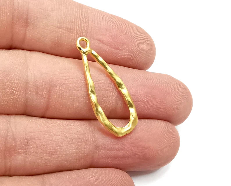 Drop Charm, Hammered Gold Plated Charms (32x13mm) G29035