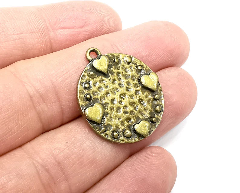 Heart Charms Hammered Disc Pendant Antique Bronze Plated (28x25mm) G29194