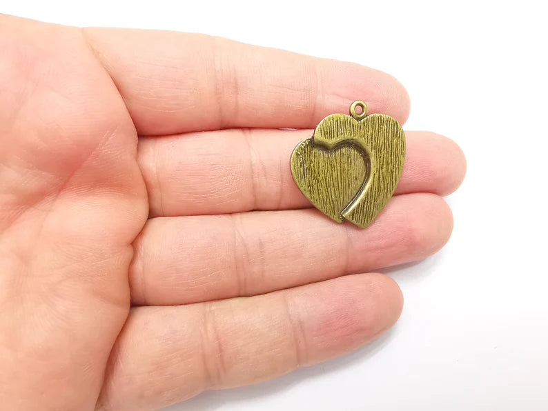 Heart Lotus Charms Pendant Antique Bronze Plated (28x28mm) G29200