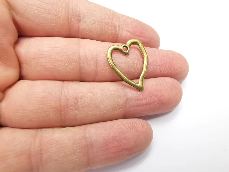 5 Heart Charms Antique Bronze Plated Charms (23x19mm) G29201