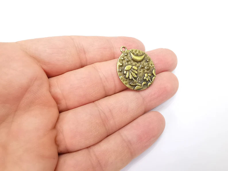 Daisy Flower Leaf Charms Crescent Star Hammered Disc Pendant Antique Bronze Plated (27x24mm) G29229