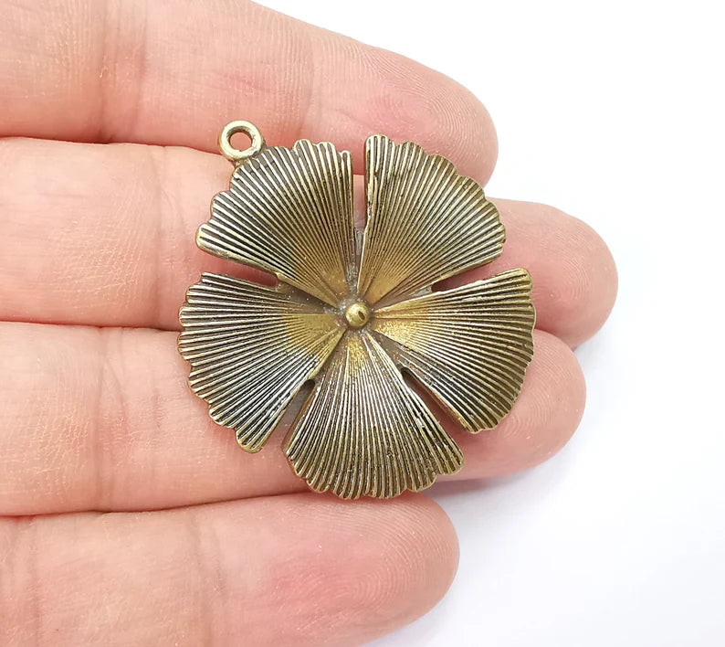 Flower Charms Pendant Antique Bronze Plated (42x38mm) G29239
