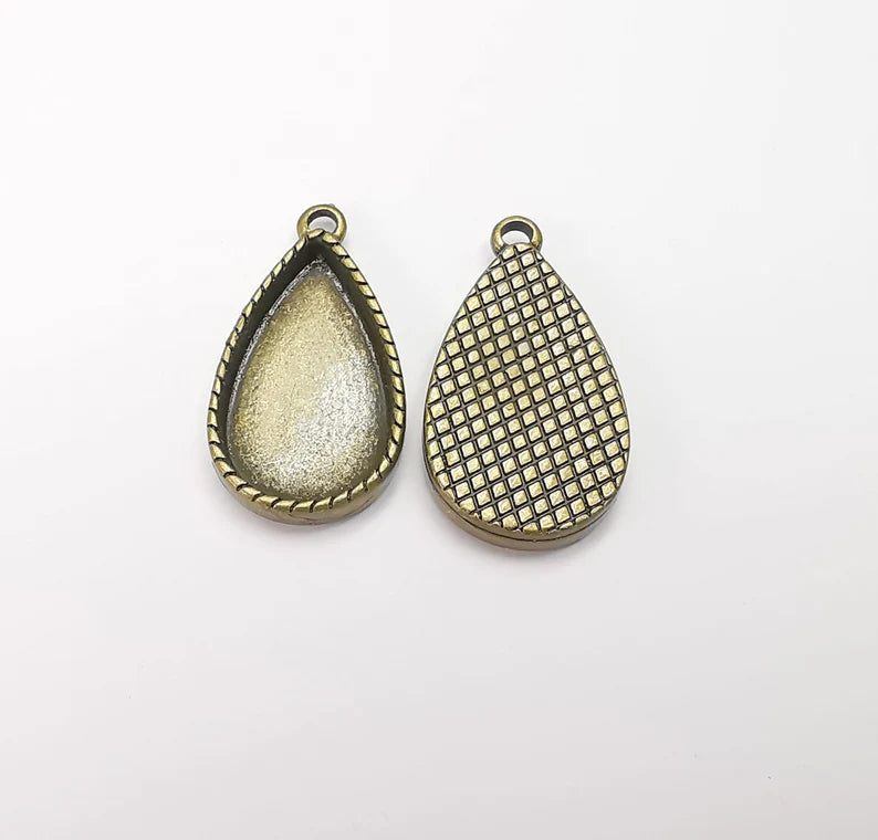 2 Teardrop Charm Bezel, Resin Blank, Mosaic Pendant Frame, Cabochon Base,Dry Flower Setting, Antique Bronze Plated (23x14mm) G29241