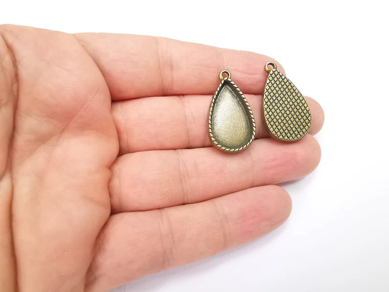 2 Teardrop Charm Bezel, Resin Blank, Mosaic Pendant Frame, Cabochon Base,Dry Flower Setting, Antique Bronze Plated (23x14mm) G29241