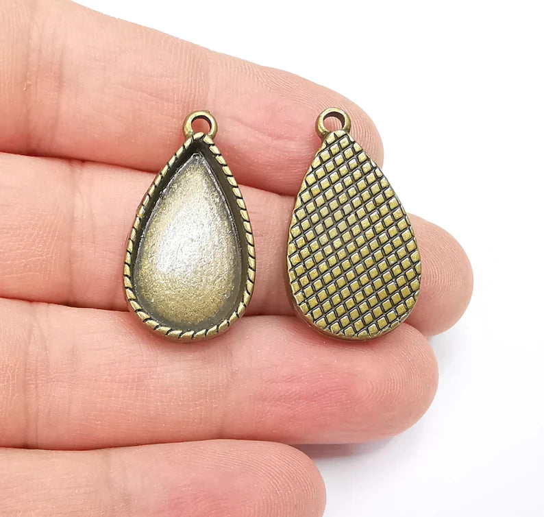 2 Teardrop Charm Bezel, Resin Blank, Mosaic Pendant Frame, Cabochon Base,Dry Flower Setting, Antique Bronze Plated (23x14mm) G29241