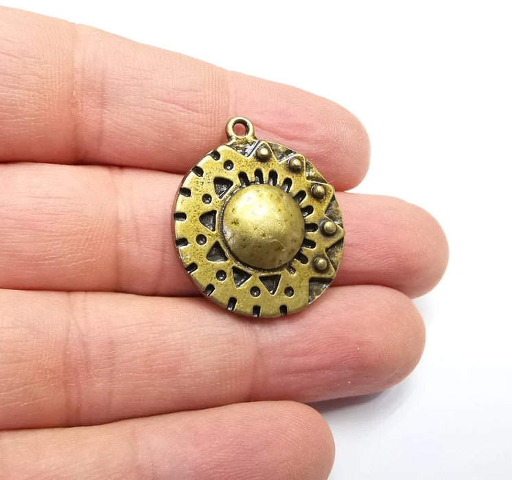 Unique Bronze Charms, Antique Bronze Plated (30x26mm) G29255