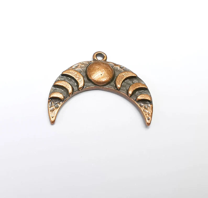 Crescent Moon Charms, The Phases of The Moon, Antique Copper Plated Round Charms (29x24mm) G29262