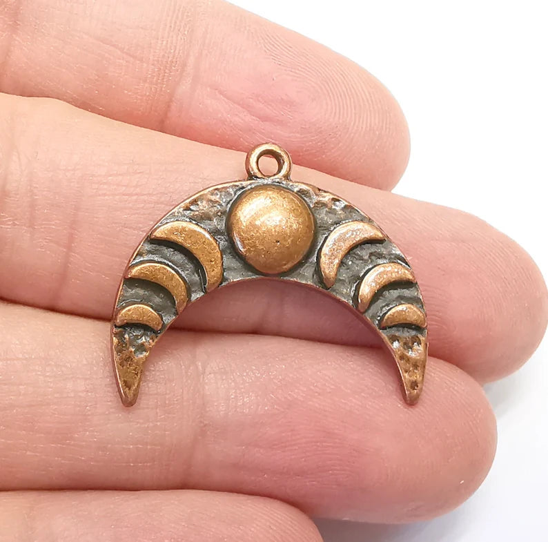 Crescent Moon Charms, The Phases of The Moon, Antique Copper Plated Round Charms (29x24mm) G29262