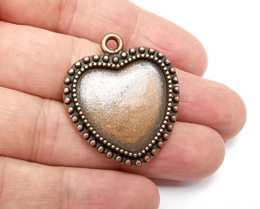 Heart Charm Bezel, Resin Blank, inlay Mounting, Mosaic Pendant Frame, Cabochon Base,Dry Flower Setting,Antique Copper Plated 25x25mm G29058