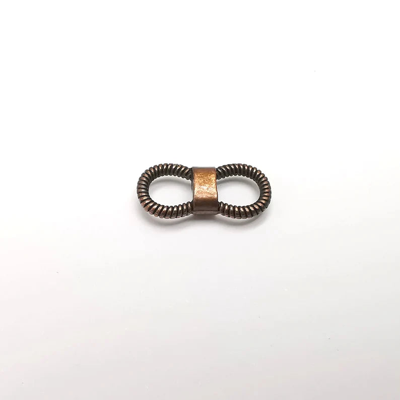 5 Two hole Connector Knot Connector Charms Antique Copper Plated (21x10mm) G29285