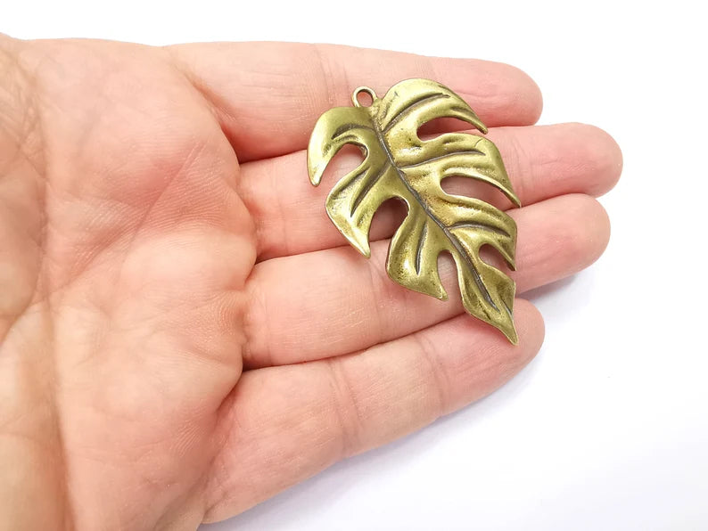 Monstera Leaf Charms Pendant Antique Bronze Plated (59x39mm) G29122