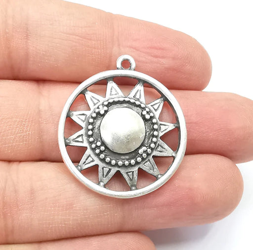 Sun Charm, Antique Silver Plated Charms (33x29mm) G29403