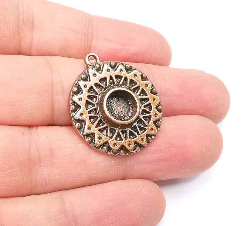 Antique Copper Charms Pendant Bezel, Resin Blank, inlay Mounting, Mosaic Frame Cabochon Base, Antique Copper Plated (8mm) G29132