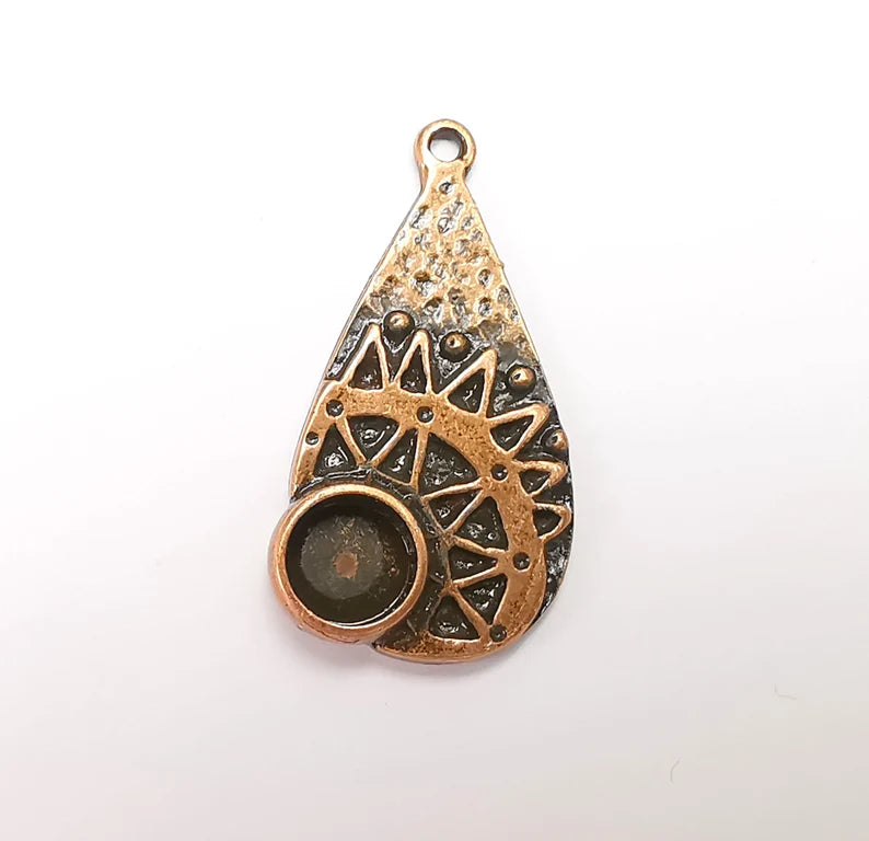 Antique Copper Charms Pendant Bezel, Resin Blank, inlay Mounting, Mosaic Frame Cabochon Base, Antique Copper Plated (8mm) G29137
