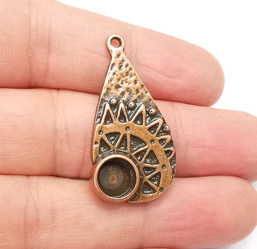 Antique Copper Charms Pendant Bezel, Resin Blank, inlay Mounting, Mosaic Frame Cabochon Base, Antique Copper Plated (8mm) G29137