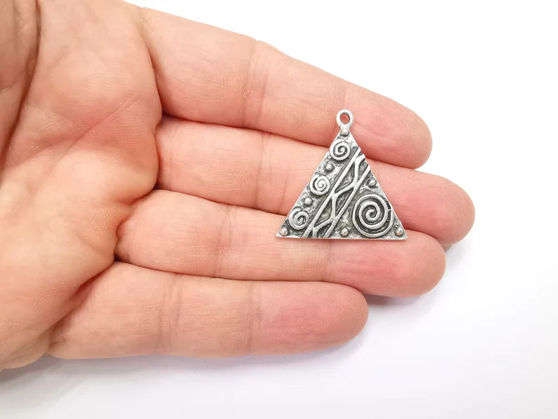 Unique Triangle Silver Charms, Antique Silver Plated (31mm) G29146